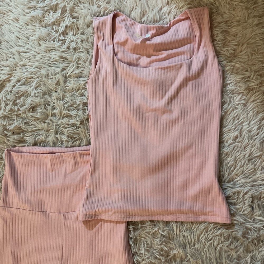 new double lined two piece yoga set baby pink